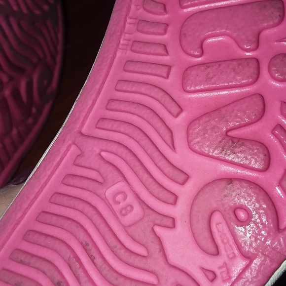 Native Shoes - Picture 5 of 7